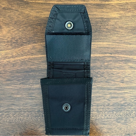 NEW SORD Handcuff Pouch SWAT POLICE - Picture 3 of 8